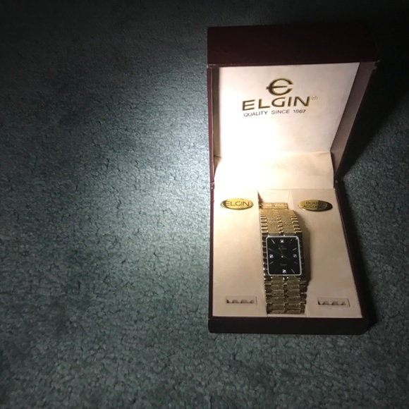 Elgin Diamond Marker Quartz Watch - Picture 3 of 12